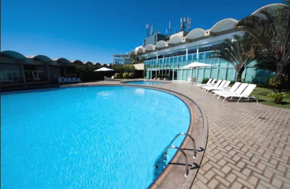 Hotel Senac Ilha Do Boi Vitória Dış mekan fotoğraf The pool at the hotel