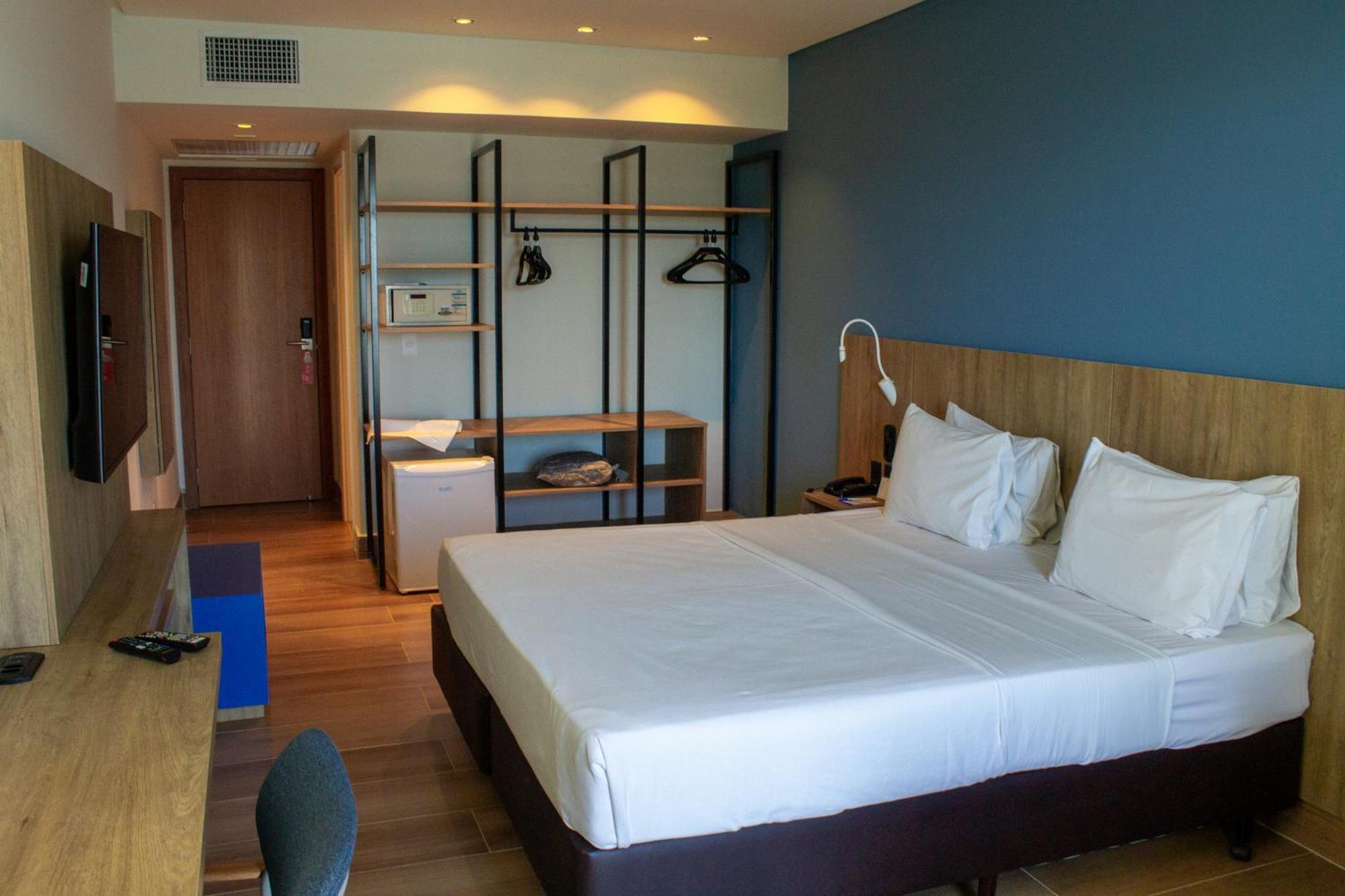 Hotel Senac Ilha Do Boi Vitória Dış mekan fotoğraf A room at the hotel