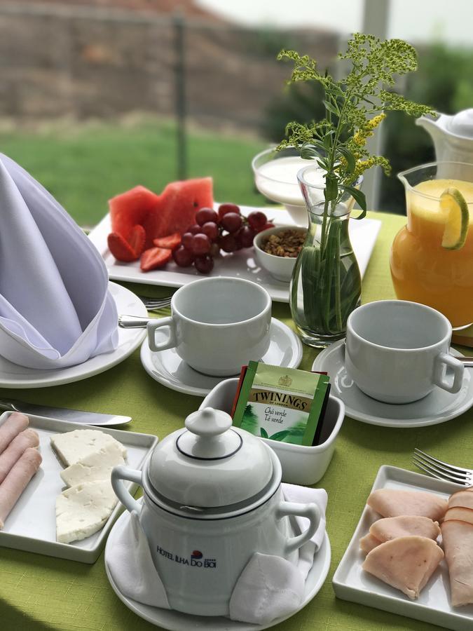 Hotel Senac Ilha Do Boi Vitória Dış mekan fotoğraf A breakfast table